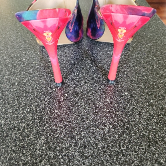 Ninewest shoes - Picture 2 of 6